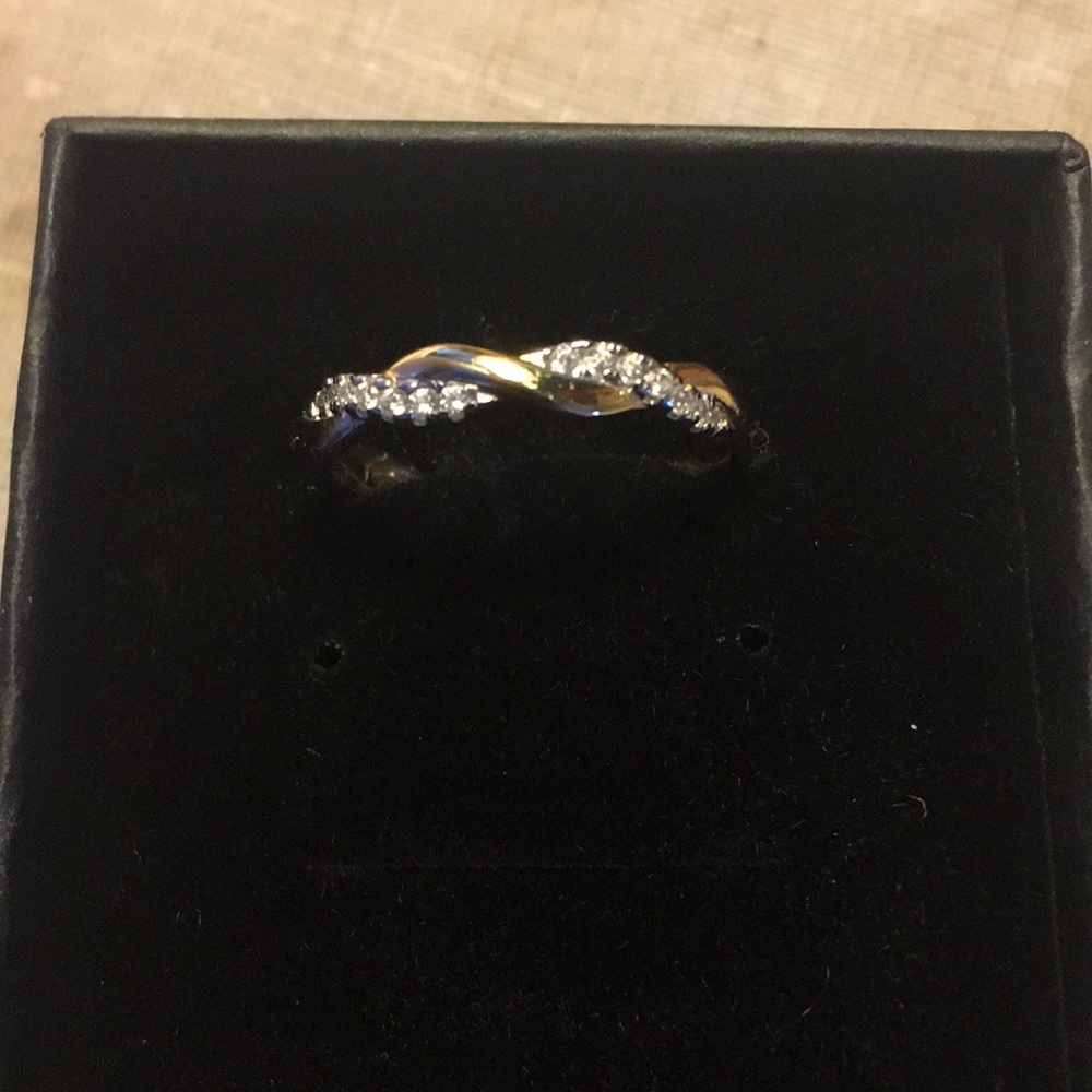 Primrose Sterling silver braided ring